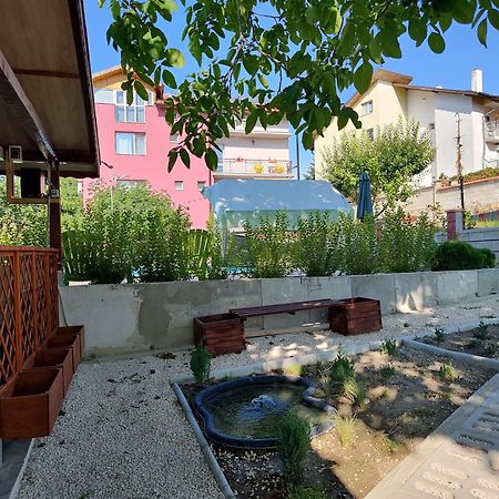 Guest House 51 Kranevo Exterior photo
