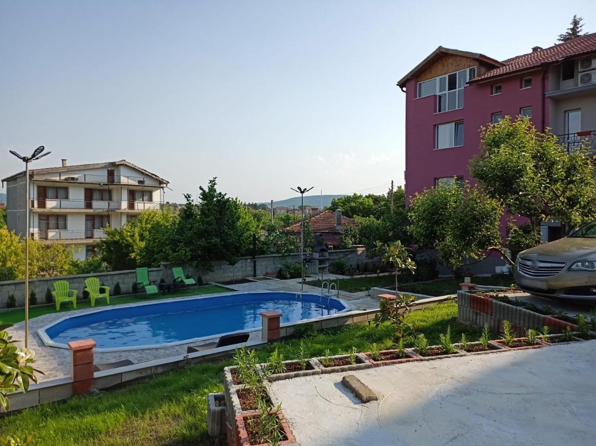 Guest House 51 Kranevo Exterior photo